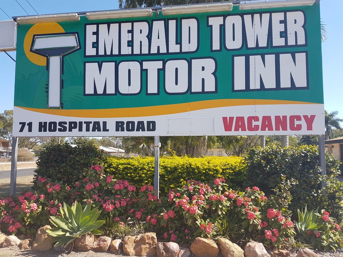 Emerald Tower Motor Inn Zewnętrze zdjęcie